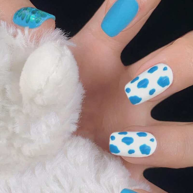 

1sheet Colorblock Nail Sticker, Blue and white