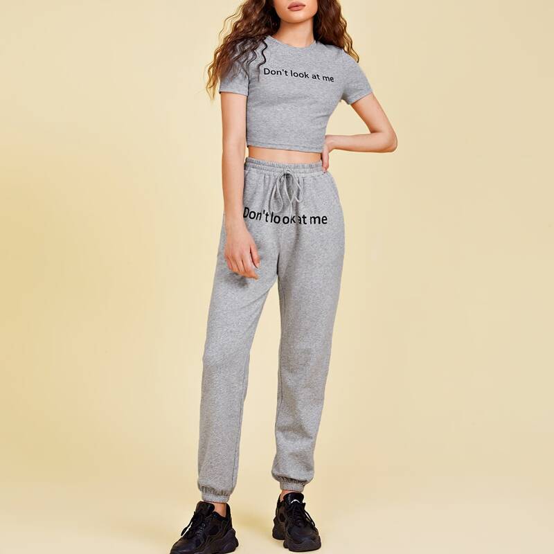 

Slogan Graphic Crop Top & Drawstring Waist Joggers Set, Grey