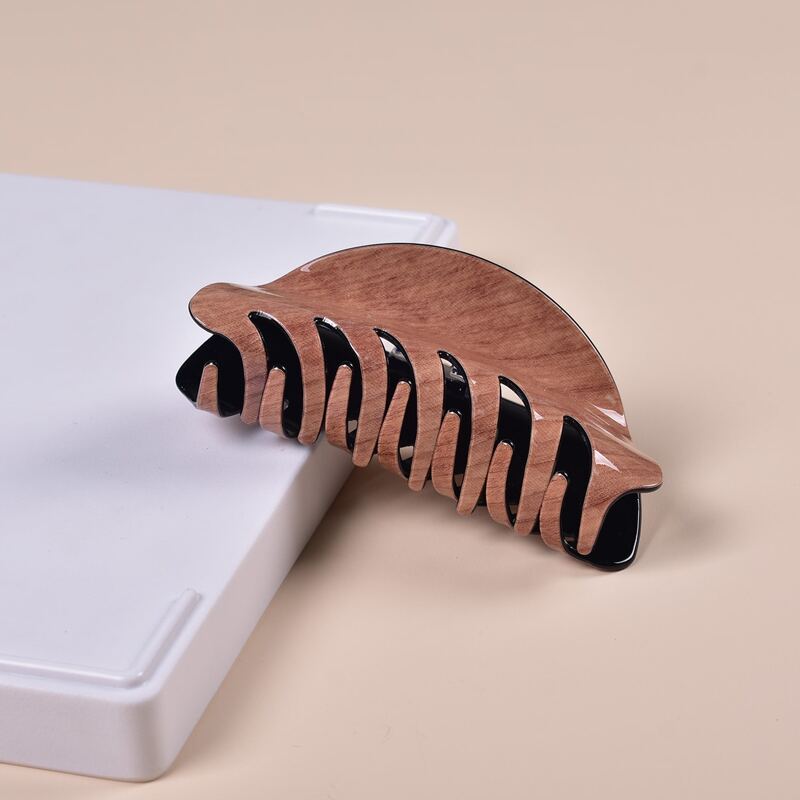 

Simple Acrylic Hair Claw, Coffee brown