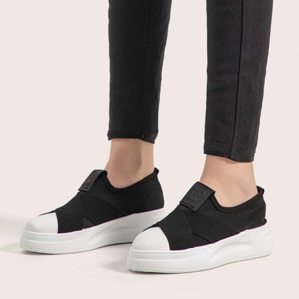 

Elastic Decor Low Top Slip On Sneakers, Black