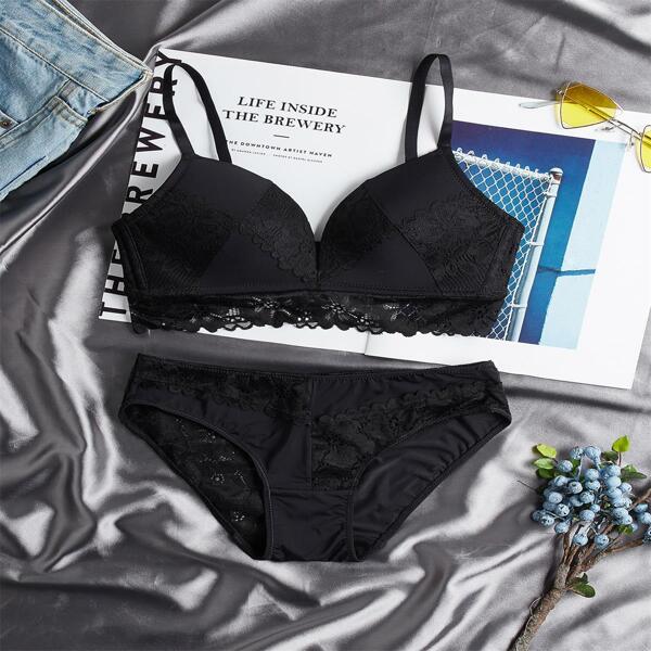 

Floral Lace Lingerie Set, Black