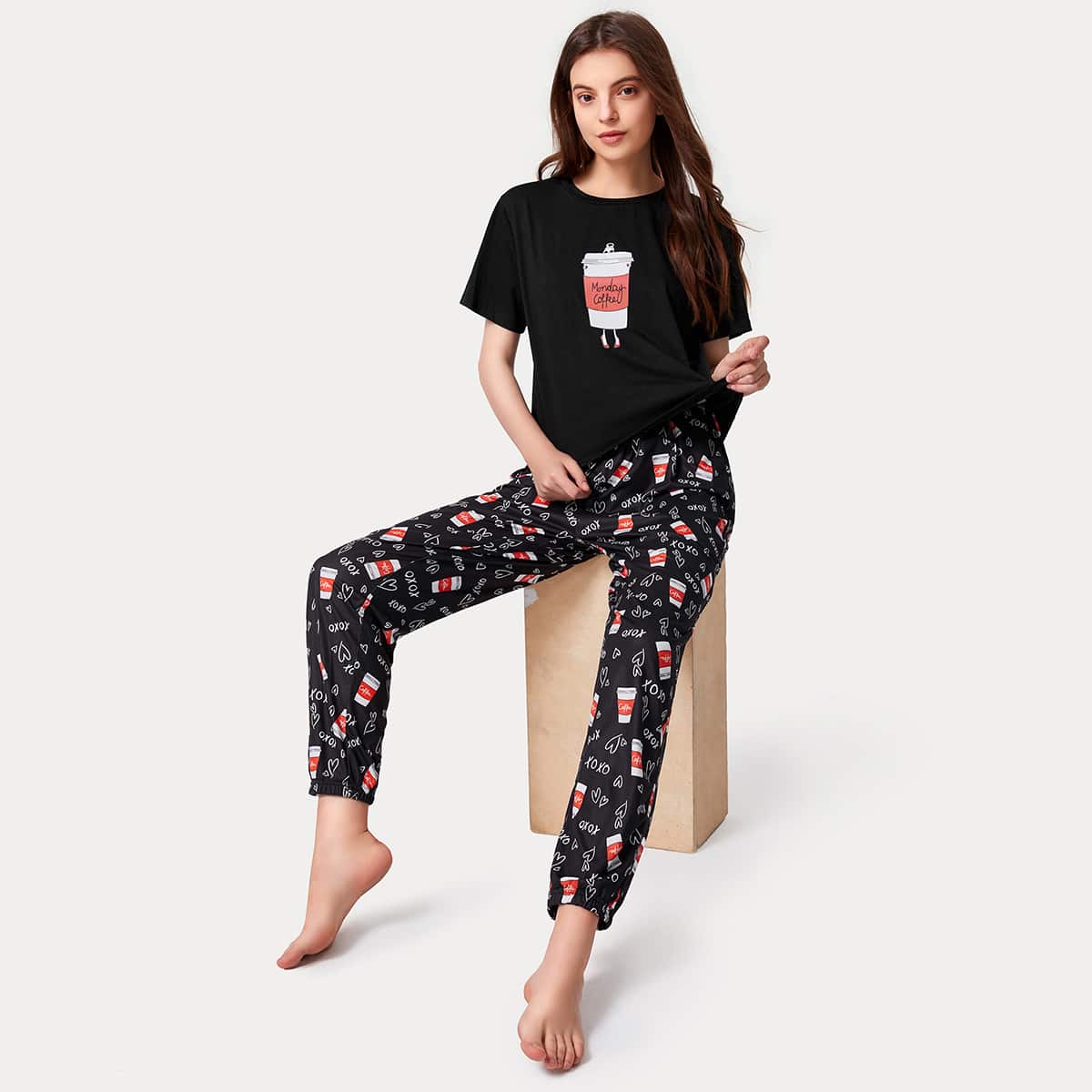 

Letter Graphic Tee & Heart Pants PJ Set, Black