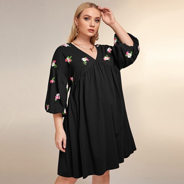 

Plus Floral Bishop Sleeve Smock Dress, Black