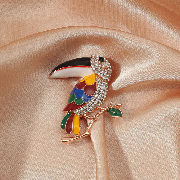 

Rhinestone Decor Bird Design Brooch, Multicolor