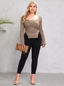 SHEIN Privé Plus Square Neck Asymmetrical Hem Tee - Mocha Brown - View 4