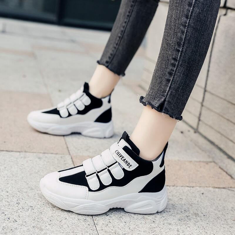 

Velcro Strap Chunky Sneakers, Black and white