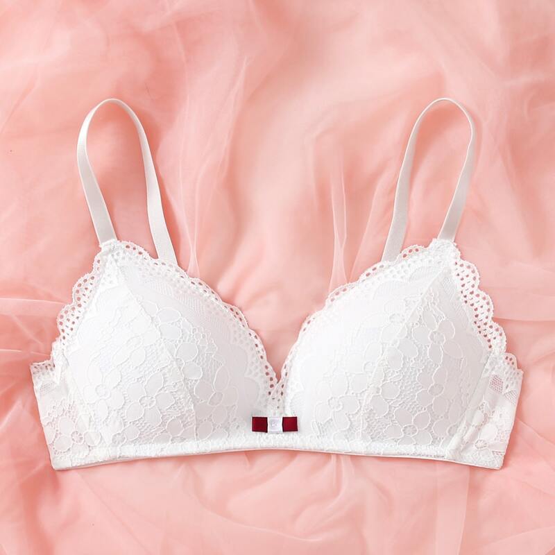 

Floral Lace Bralette, White