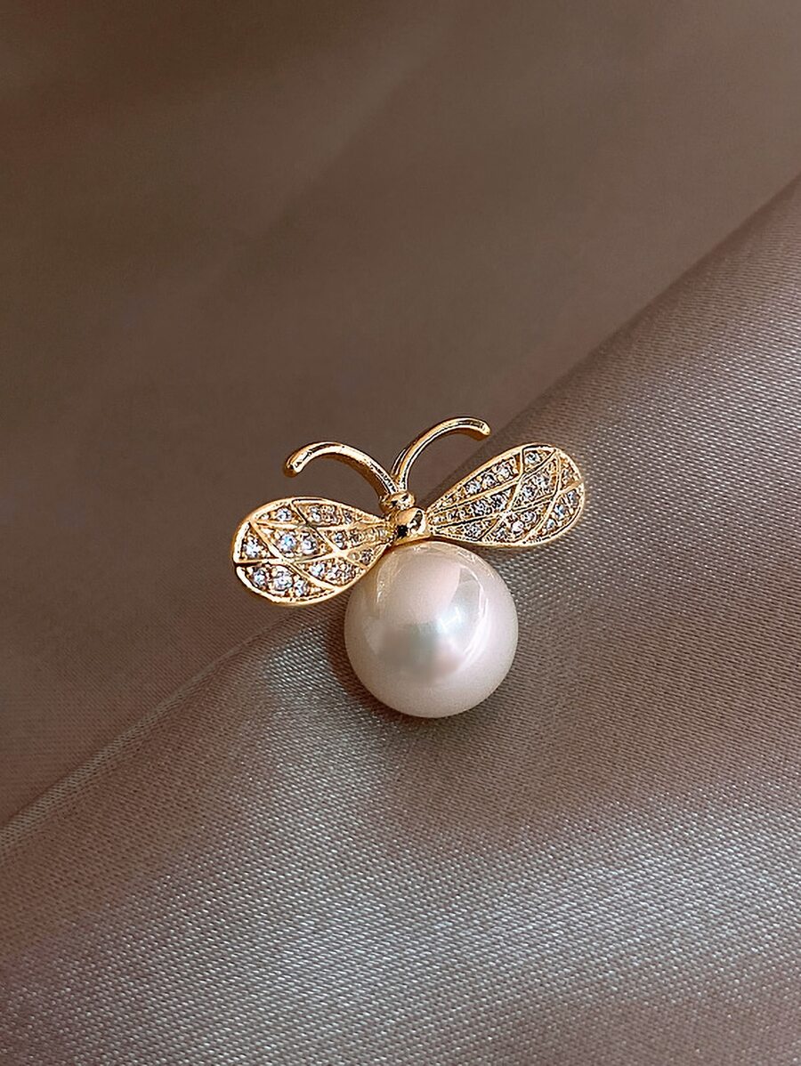 Faux Pearl & Rhinestone Decor Brooch