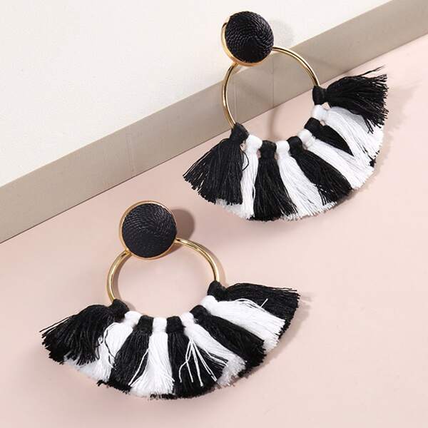 

Tassel Decor Earrings, Black and white
