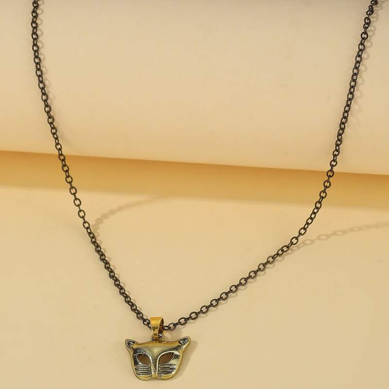 

Cat Pendant Necklace, Bronze