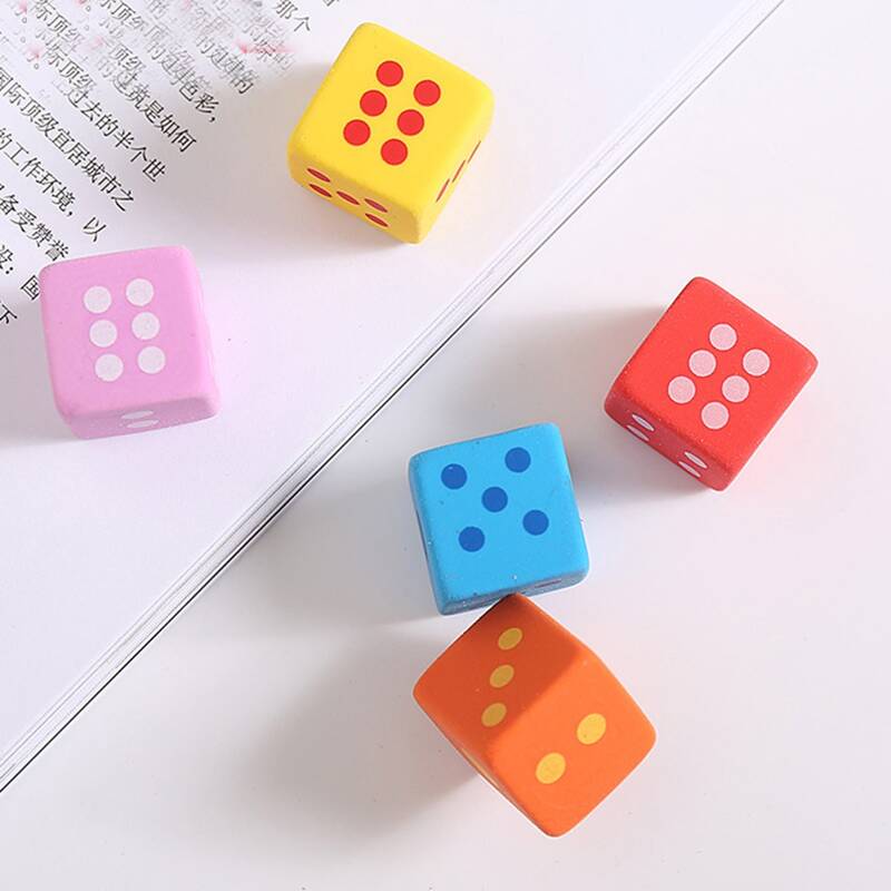 

3pcs Random Dice Shaped Eraser, Multicolor