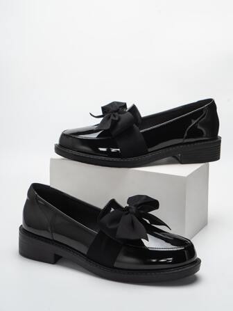 Women Round Toe Bow Decor Black Flat Loafers