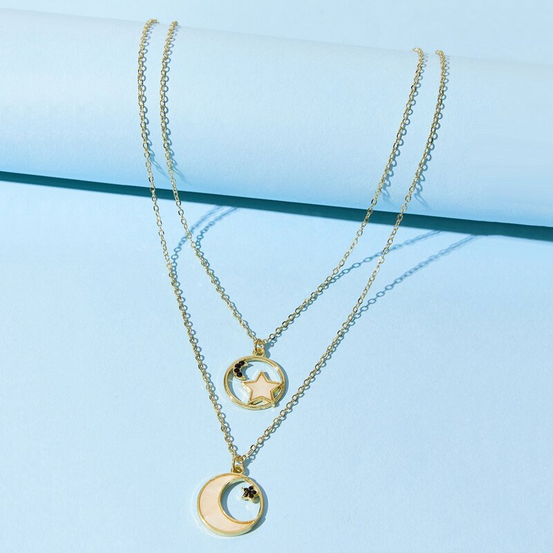 

2pcs Star & Moon Pendant Necklace, Gold