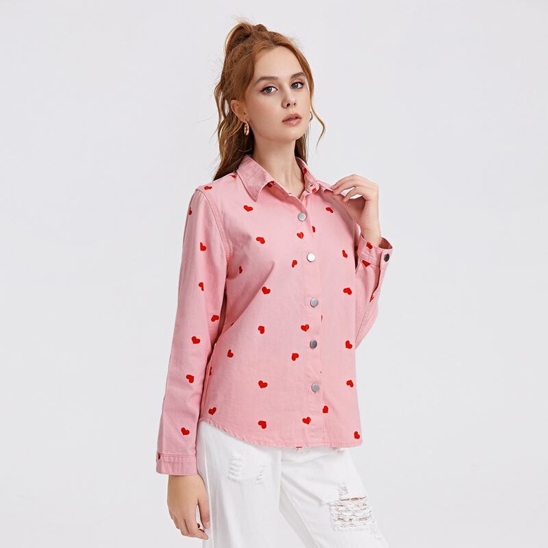 

Heart Print Curved Hem Denim Blouse, Baby pink