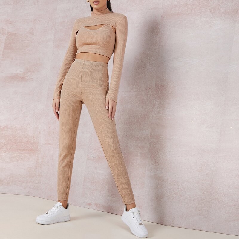 

Super Crop Tee With Cami & Pants Set, Khaki