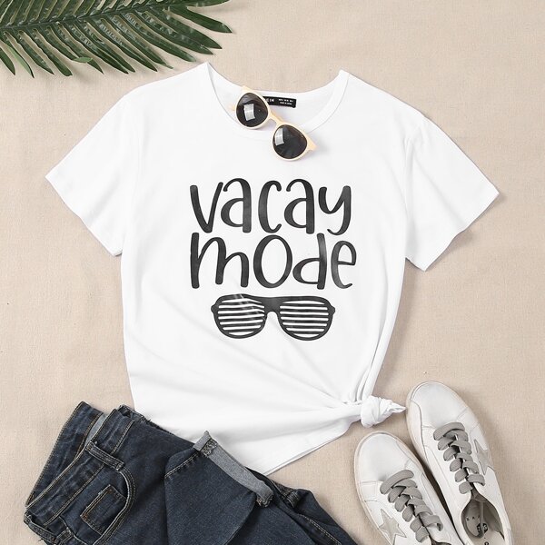 

Sunglasses & Letter Graphic Tee, White