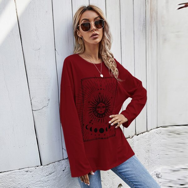 

Graphic Print Drop Shoulder Oversized Tee, Burgundy