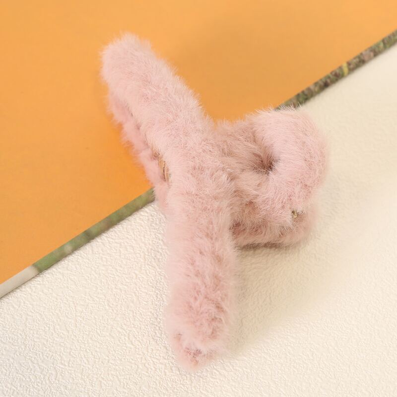 

1pc Faux Fur Fluffy Hair Claw, Pink