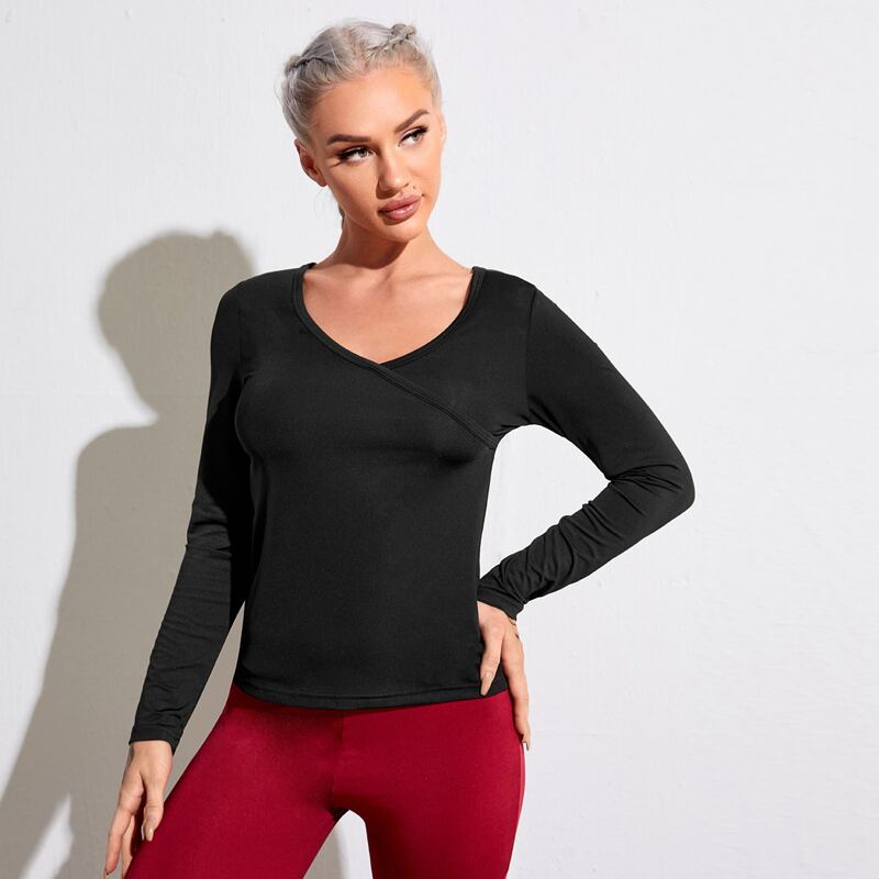 

Solid Long Sleeve Sports Tee, Black