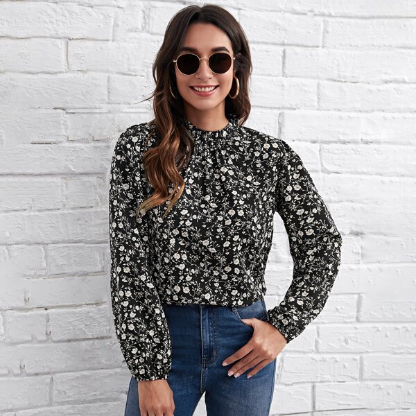 

Frilled Neck Lantern Sleeve Ditsy Floral Top, Black and white