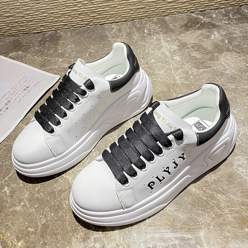 

Letter Graphic Lace-up Skate Shoes, Black