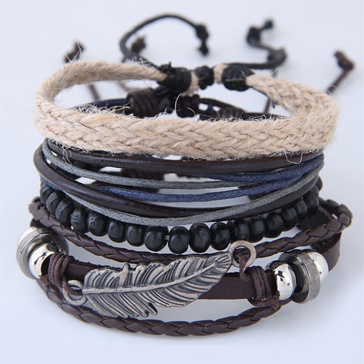 

4pcs Feather Decor Bracelet Set, Black