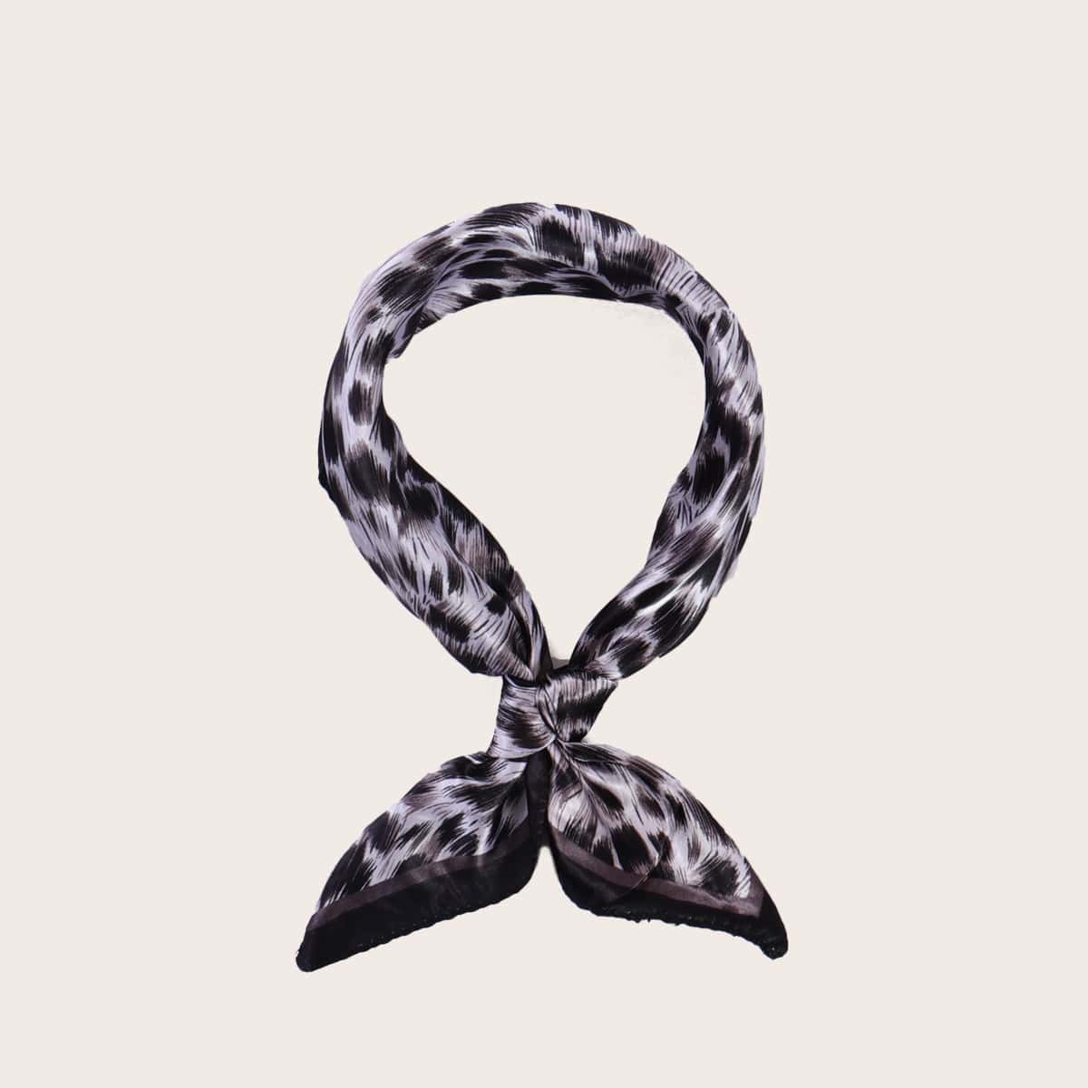 

Leopard Pattern Bandana, Multicolor