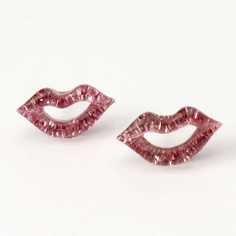 

Lip Stud Earrings, Dusty pink