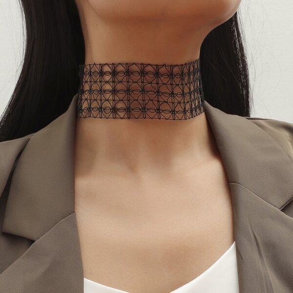 

Hollow Out Choker, Black