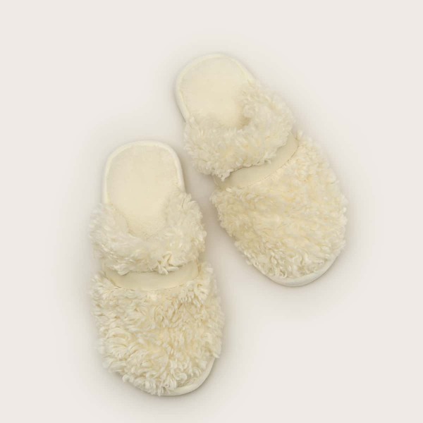 

Minimalist Wide Fit Fluffy Slippers, Beige