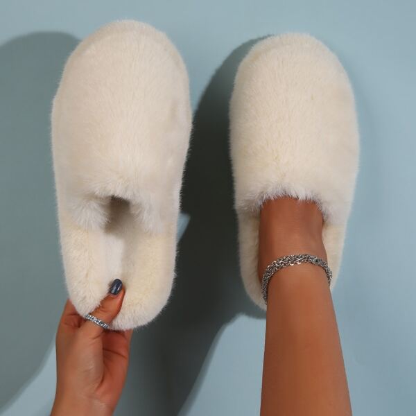 

Round Toe Bedroom Slippers, Beige