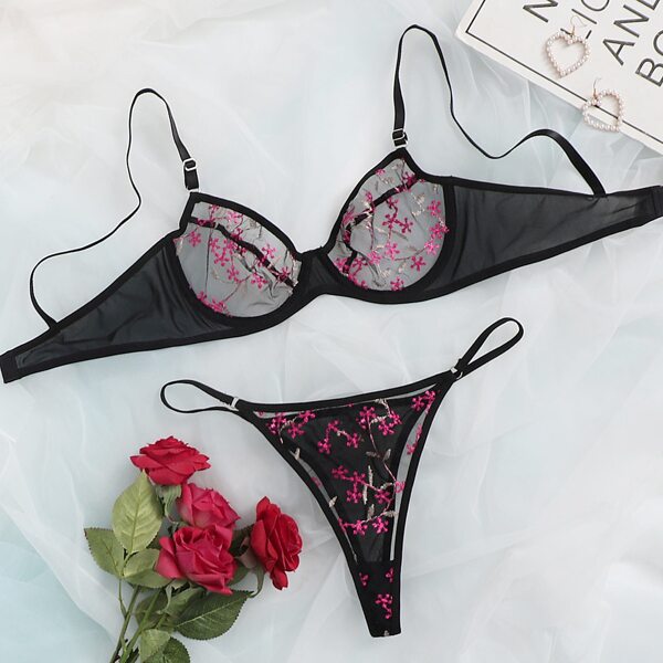 

Embroidered Mesh Underwire Lingerie Set, Black