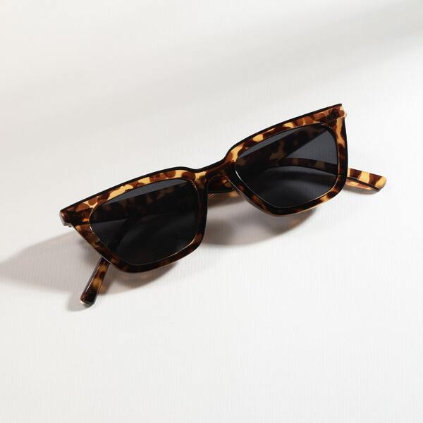 

Acrylic Frame Tinted Lens Sunglasses
