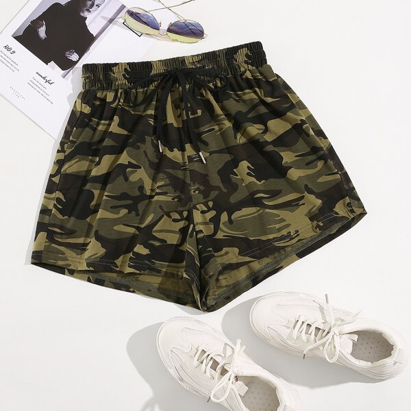 

Camo Print Drawstring Waist Shorts, Multicolor