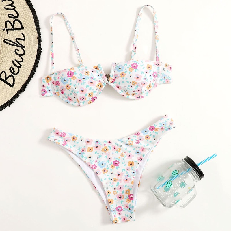 

Ditsy Floral Bikini Swimsuit, Multicolor
