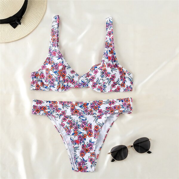 

Floral Underwire Bikini Swimsuit, Multicolor