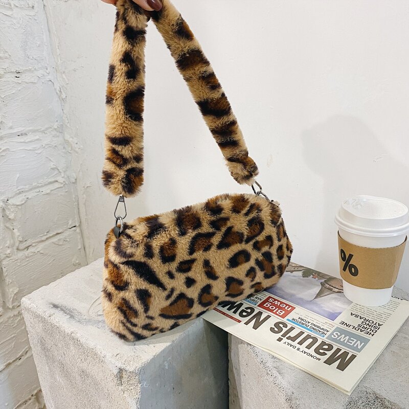 

Leopard Fluffy Shoulder Bag, Brown