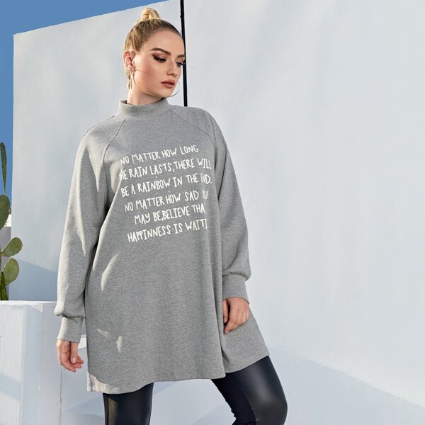 

Plus Mock-Neck Raglan Sleeve Slogan Graphic Top, Light grey