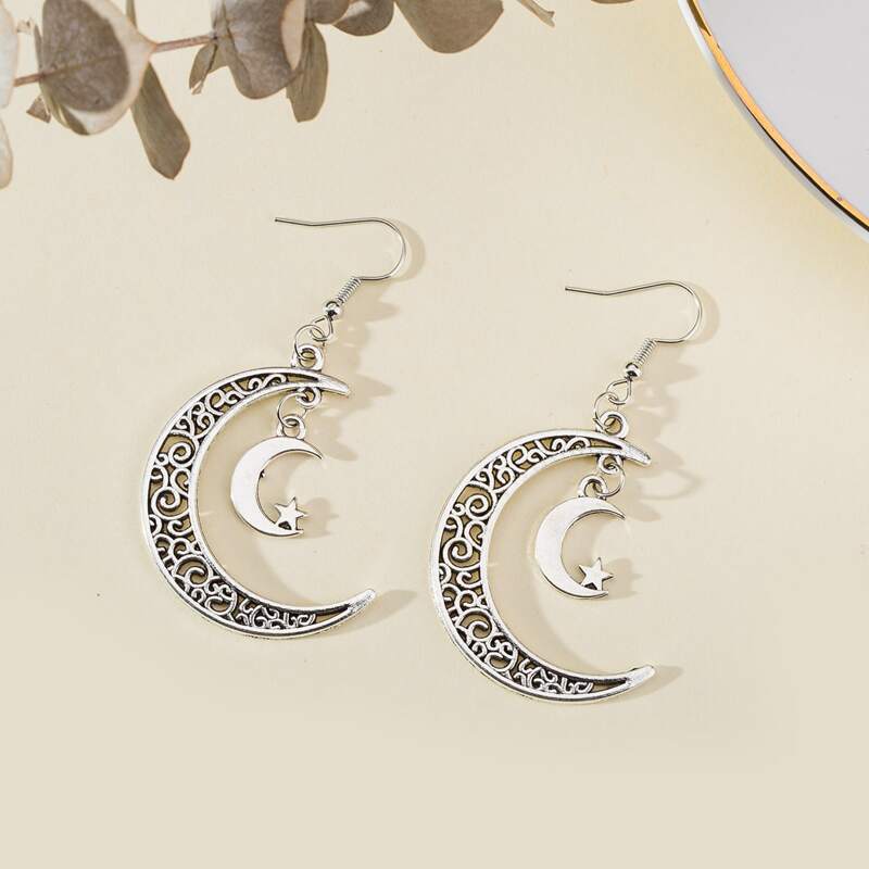 

Moon Design Drop Earrings, Silver
