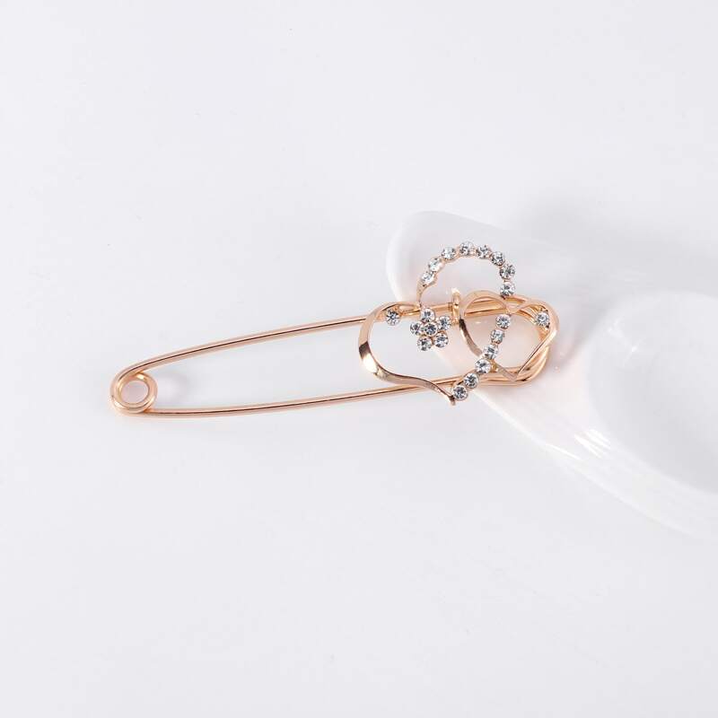 

Rhinestone Heart Safety Pin Brooch, Gold