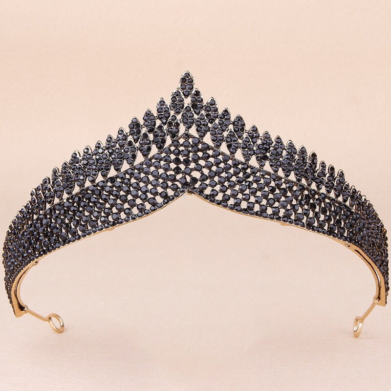 

Crown Design Hair Accessory, Black