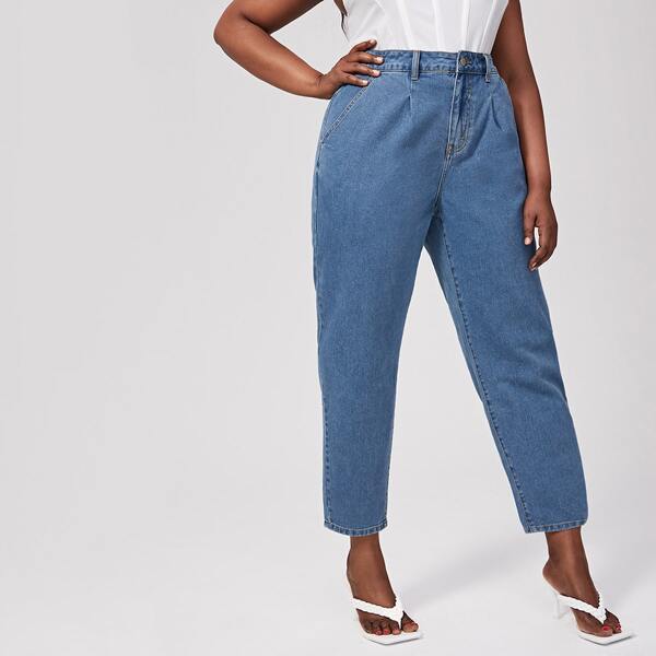 

Plus High Waisted Cropped Mom Jeans, Medium wash