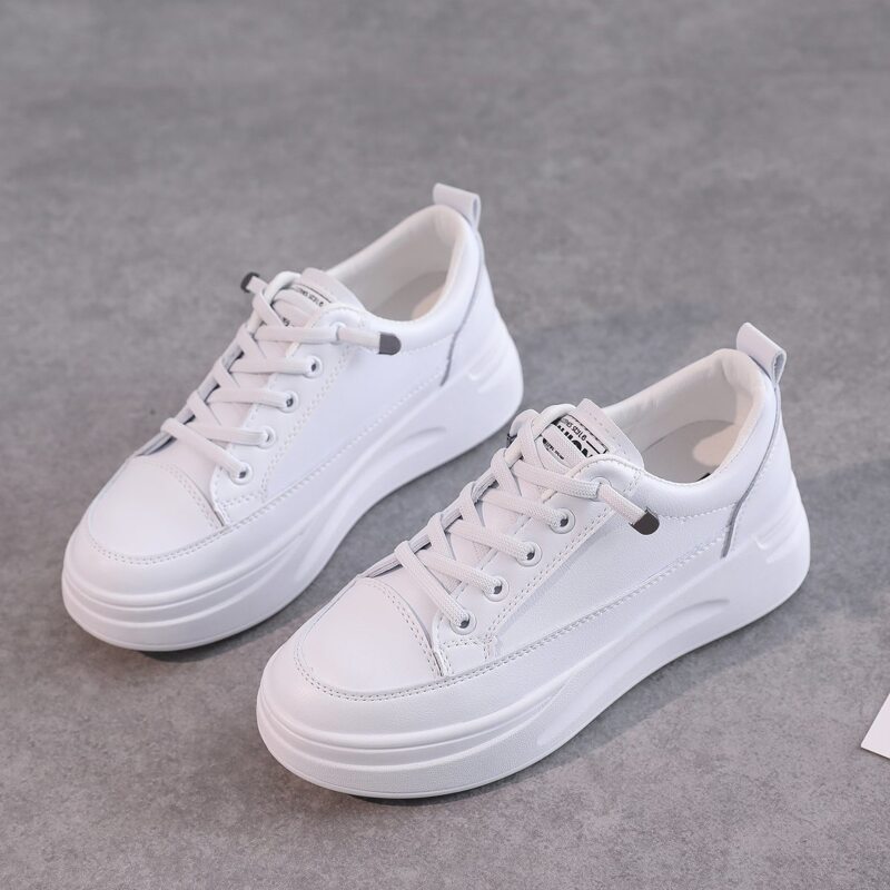 

Solid Lace-up Front Skate Shoes, White