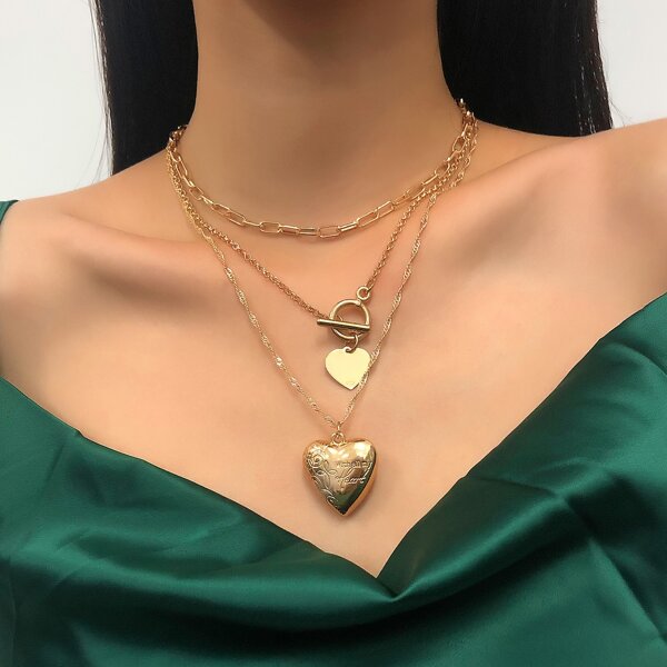 

2pcs Heart Charm Necklace, Gold