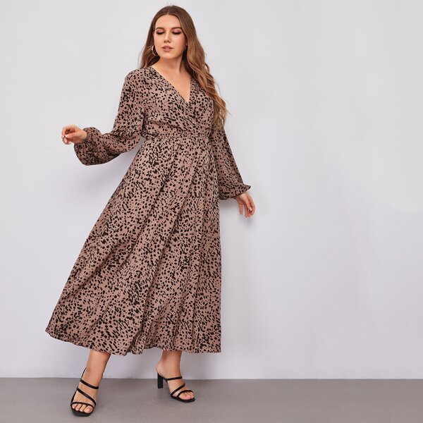 

Plus All Over Print Surplice Front Dress, Dusty pink