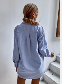 Aveloria 垂直條紋貼布口袋長款襯衫 - 藍白色 - 查看 2