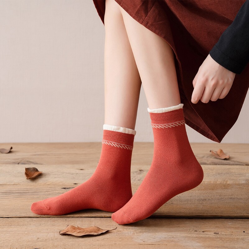 

1pair Simple Crew Socks, Rusty rose