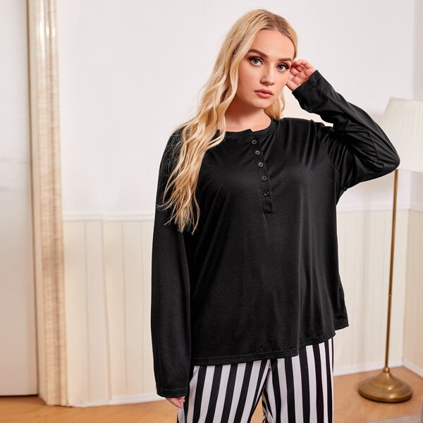 

Plus Solid Half Button Sleep Tee, Black
