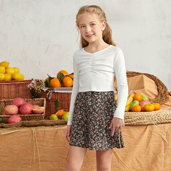 

Girls Ruched Solid Tee & Ditsy Floral Skirt Set, Multicolor