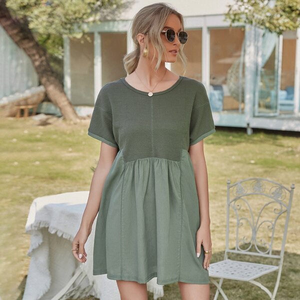 

Waffle Knit Panel Smock Dress, Army green